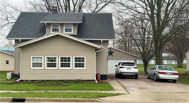 Photo of 303 S 3rd St, Pioneer, OH 43554