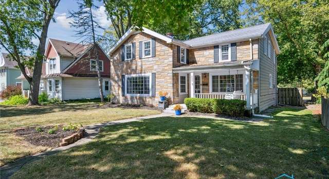 Photo of 233 E Indiana Ave, Perrysburg, OH 43551