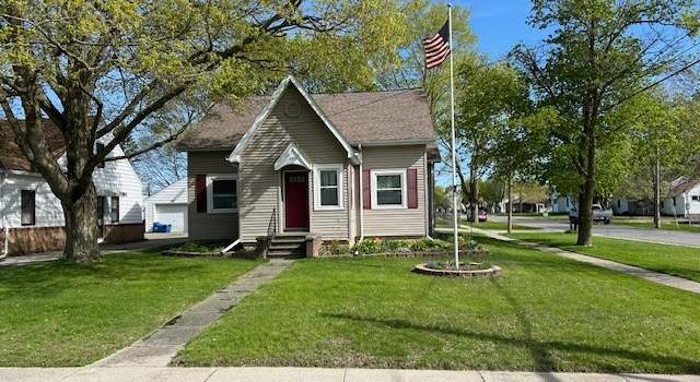 Photo of 163 E Hull St, Edgerton, OH 43517