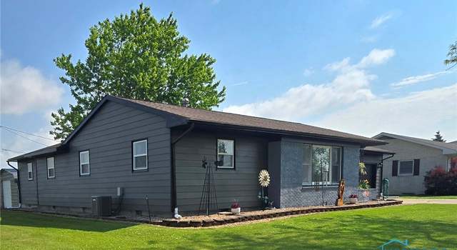 Photo of 1154 Lagrange St, Napoleon, OH 43545