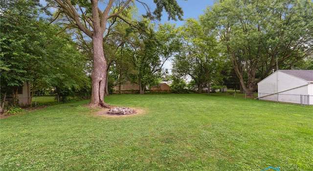 Photo of 5633 Woodville Rd, Northwood, OH 43619