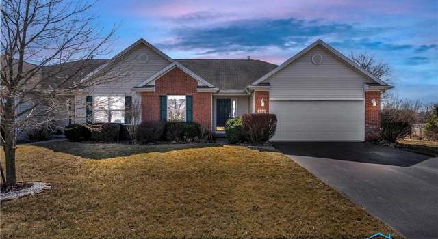 Photo of 214 E Greenwood Dr, Haskins, OH 43525