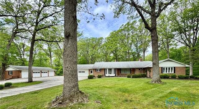 Photo of 228 Riverdale Dr, Defiance, OH 43512