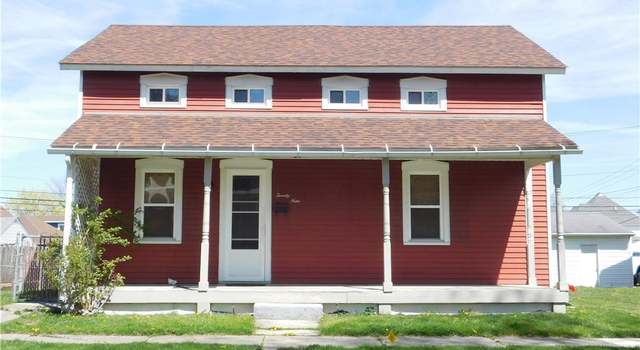 Photo of 29 Walker St, Tiffin, OH 44883