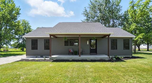 Photo of 300 E Elm St, Continental, OH 45831