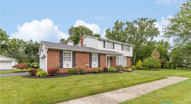 Photo of 1010 Washington St, Genoa, OH 43430