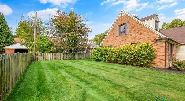 Photo of 2457 Densmore Dr, Toledo, OH 43606