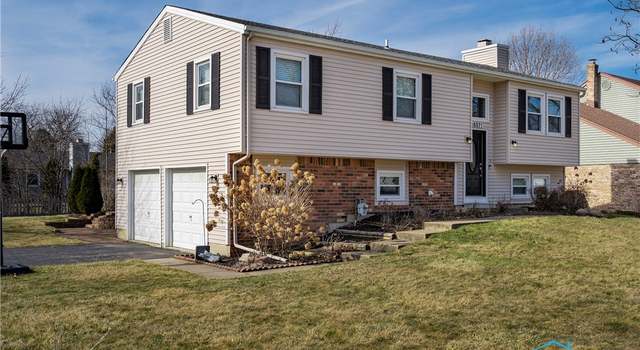 Photo of 26571 Brentfield Rd, Perrysburg, OH 43551