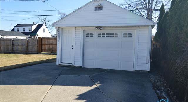 Photo of 2518 106th St, Toledo, OH 43611