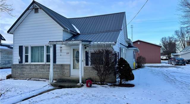 Photo of 220 W Townline St, Payne, OH 45880