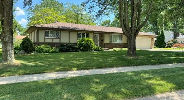 Photo of 400 Hickory Ln, Waterville, OH 43566