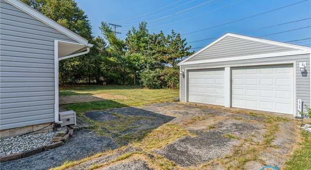 Photo of 1634 Parkway Dr, Findlay, OH 45840