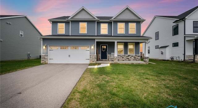 Photo of 148 Valley Hall Dr, Perrysburg, OH 43551