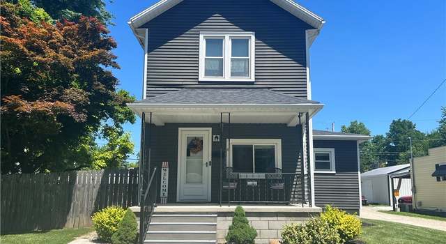Photo of 41 Douglas St, Tiffin, OH 44883