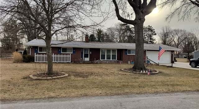 Photo of 2468 Courtly Dr, Fostoria, OH 44830