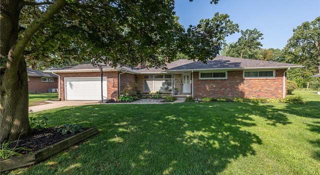 Photo of 5111 Pawnee Rd, Toledo, OH 43613