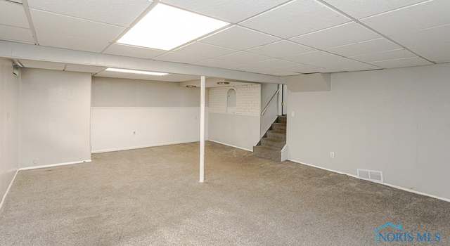 Photo of 3525 Willow Brook Ln, Toledo, OH 43611