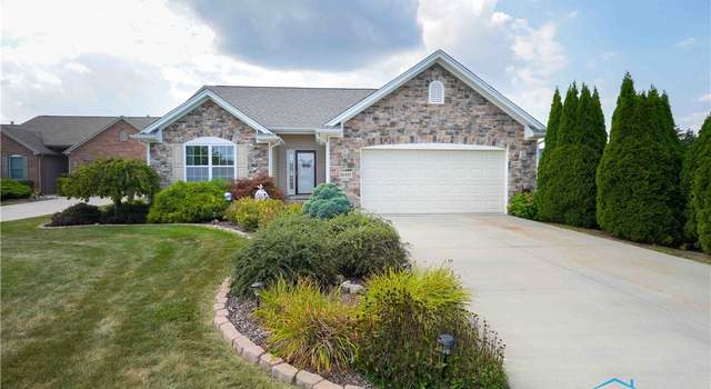 Photo of 26427 Stillwater Dr, Perrysburg, OH 43551