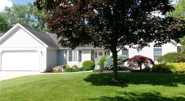 Photo of 80 S Brookside Dr, Oak Harbor, OH 43449