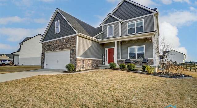 Photo of 1583 Blackhawk Dr, Waterville, OH 43566