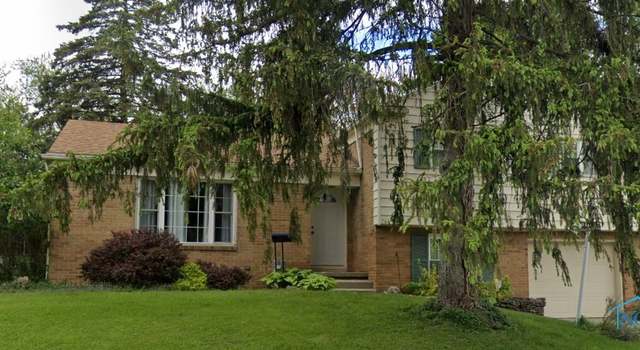 Photo of 766 Bronx Dr, Toledo, OH 43609