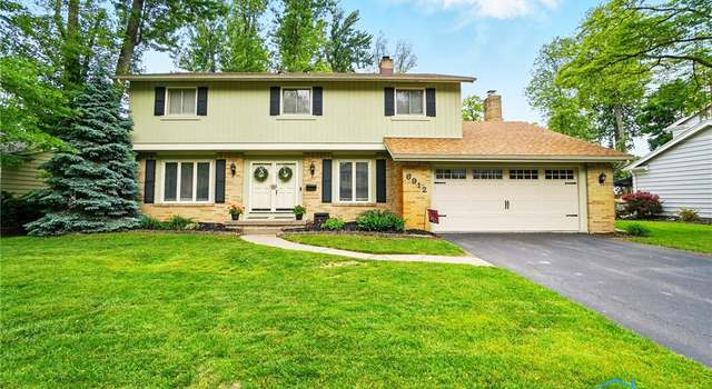 Photo of 6912 Williamsburg Dr, Sylvania, OH 43560
