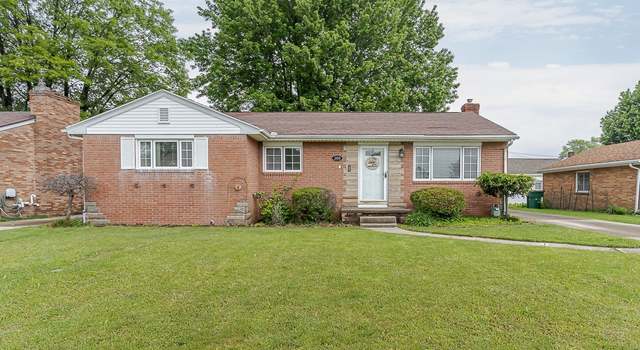 Photo of 308 Lorraine Pl, Rossford, OH 43460