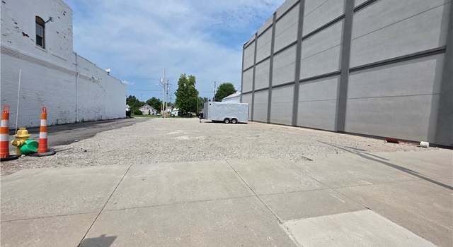Photo of 125 E Main St, Leipsic, OH 45856
