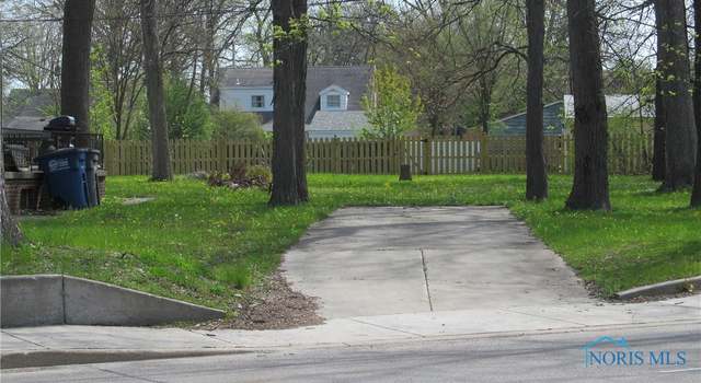 Photo of 3037 S Byrne Rd, Toledo, OH 43614