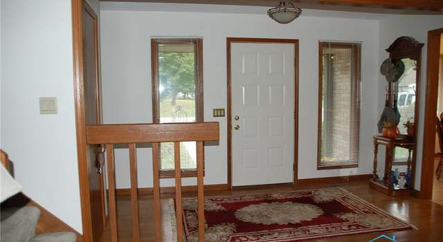 Photo of 7325 Whispering Oak Dr, Sylvania, OH 43560