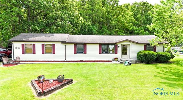 Photo of 1951 S Clinton St, Defiance, OH 43512