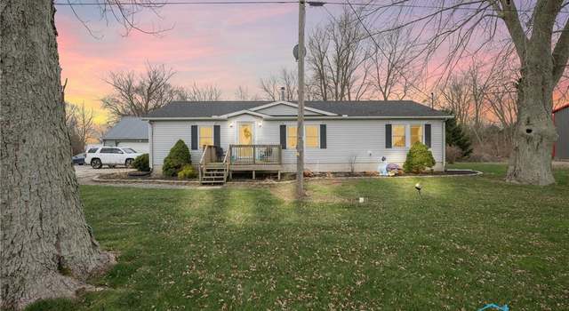 Photo of 11440 Lakeway Dr, Curtice, OH 43412