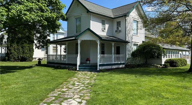 Photo of 212 E Morenci St, Lyons, OH 43533