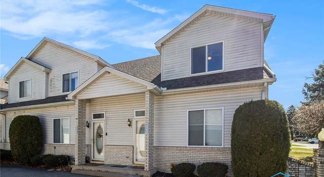Photo of 4014 Stonehenge Dr #4014, Sylvania, OH 43560