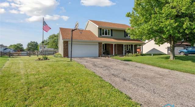 Photo of 1260 Michelle Dr, Millbury, OH 43447