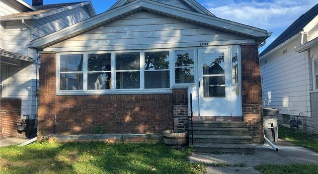 Photo of 2232 Caledonia St, Toledo, OH 43605