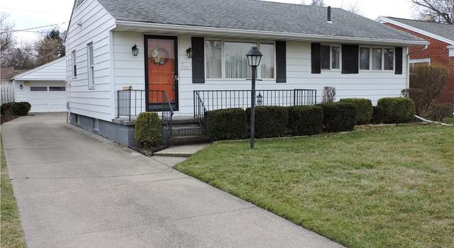 Photo of 3207 Cragmoor Ave, Toledo, OH 43614
