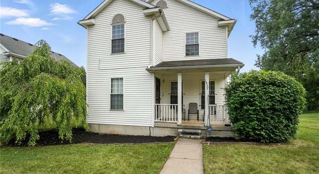 Photo of 1939 Macomber St, Toledo, OH 43606