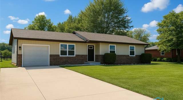 Photo of 17649 Woodburn Ave, Grand Rapids, OH 43522
