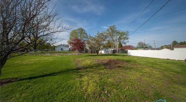 Photo of 313 E Lynn St, Edgerton, OH 43517