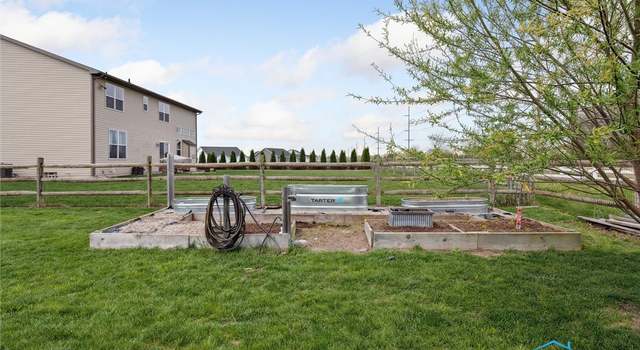 Photo of 25434 Addington Ct, Perrysburg, OH 43551