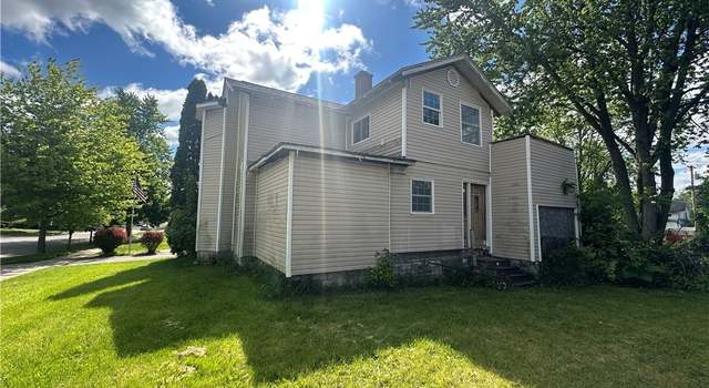Photo of 316 E Mulberry St, Bryan, OH 43506