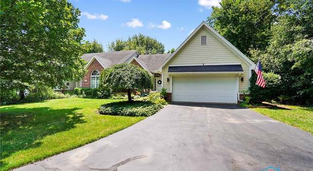 Photo of 9319 Golf Creek Ln, Perrysburg, OH 43551