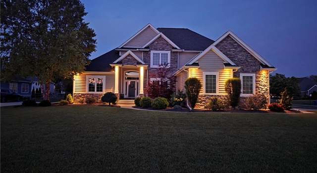 Photo of 25450 Seminary Rd, Perrysburg, OH 43551