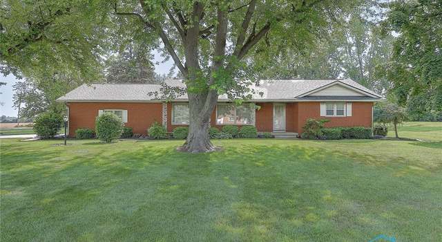 Photo of 3476 Gwilym Rd, Fostoria, OH 44830
