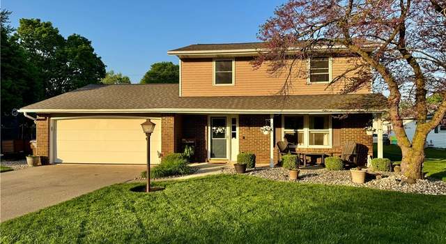 Photo of 203 Oak Park Dr, Hicksville, OH 43526