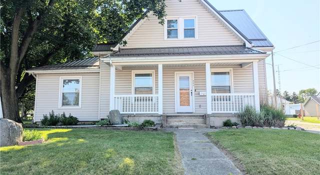 Photo of 443 N Michigan Ave, Edgerton, OH 43517