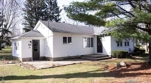 Photo of 306 Lincoln St, Lyons, OH 43533
