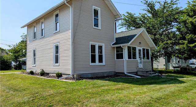 Photo of 312 S Elm St, Pioneer, OH 43554