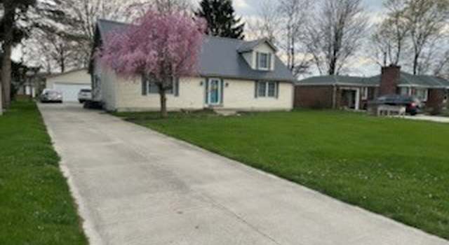 Photo of 713 E Crocker St, Bradner, OH 43406
